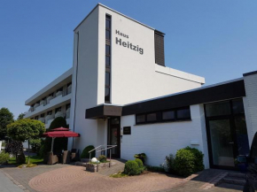 Отель Pension Haus Heitzig  Липпштадт